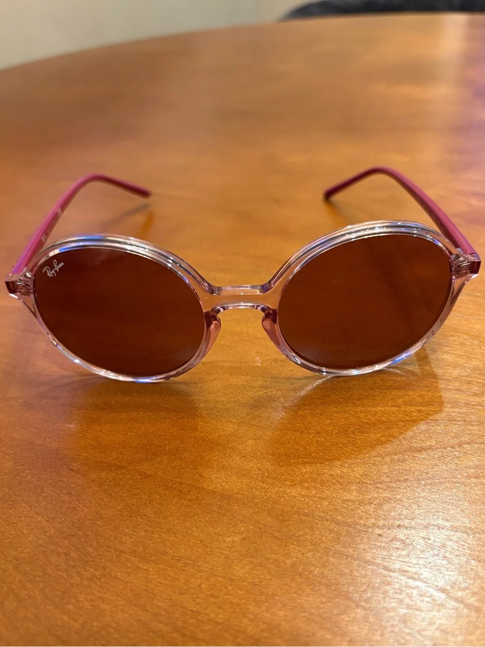 Ray-Ban Women's Pink Round Frame Sunglasses